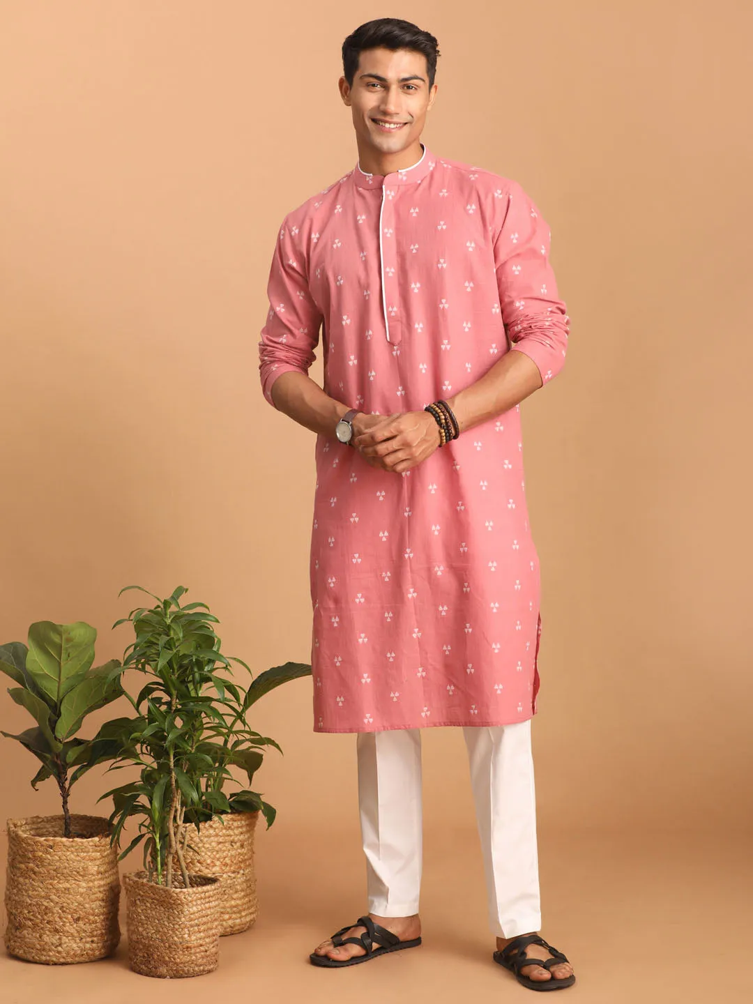 VASTRAMAY Pink Geometric Booti Kurta Set