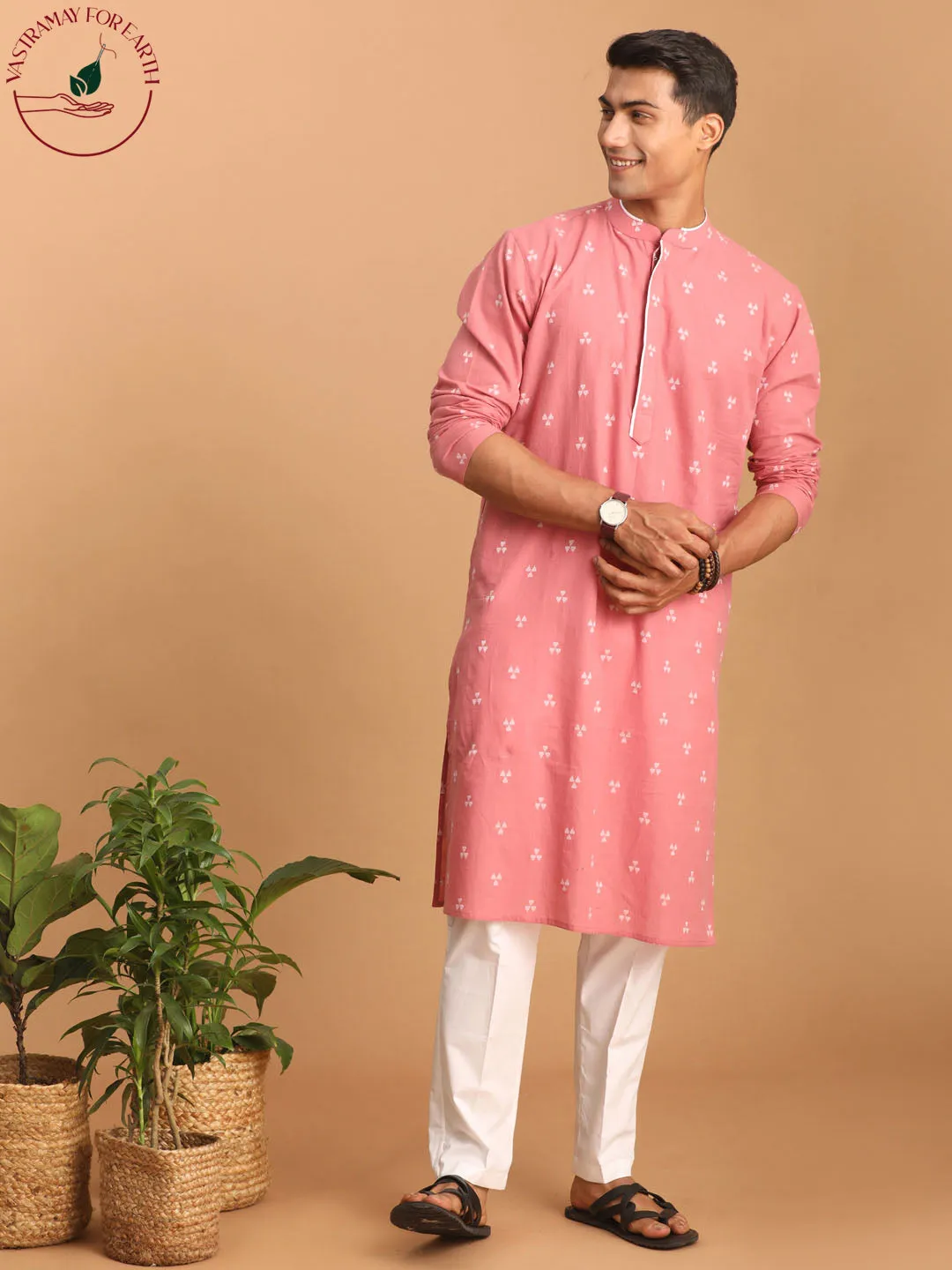 VASTRAMAY Pink Geometric Booti Kurta Set